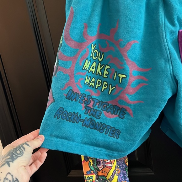 INCREDIBLE LOVE REVOLUTION PANTS!!! - Picture 9 of 16